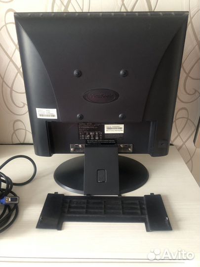 Монитор Viewsonic VA712b