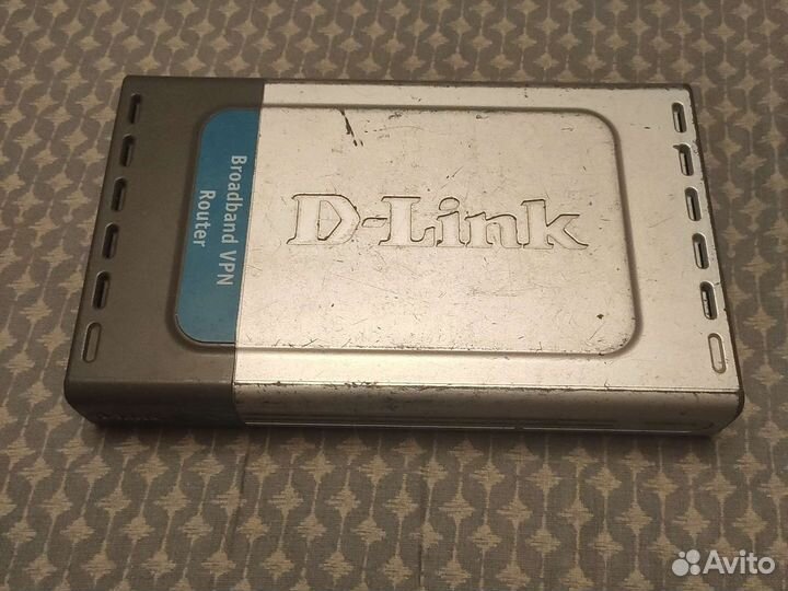 Маршрутизатор D-link DI-804HV / Switch DES-1008D