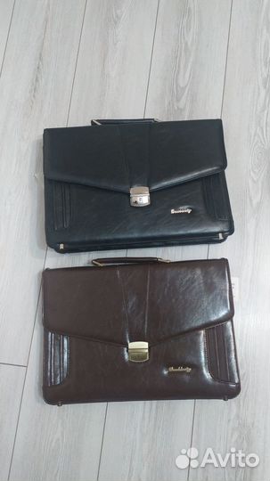 Портфель новый деловой для бумаг и ноутбука