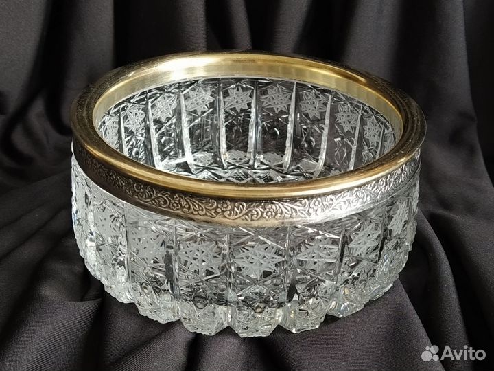 Хрустальные вазы с мельхиоровым ободком, СССР