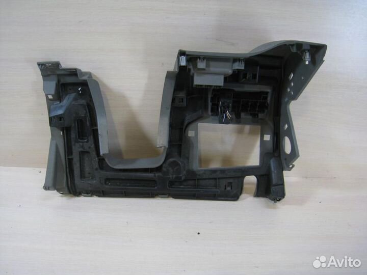 Накладка торпедо подрулевая Renault Kangoo 2 (KW0