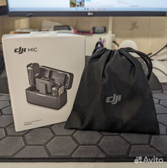 Микрофон DJI Mic 1е поколение (2 TX + 1 RX)