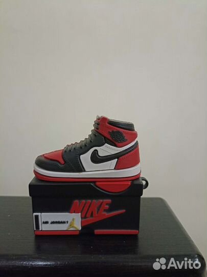 Чехол на airpods pro