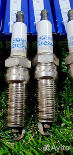 Свечи зажигания Cadillac Escalade Chevrolet Tahoe