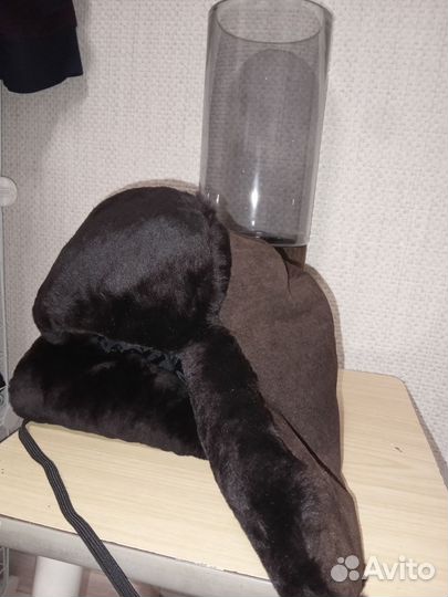 Мужская зимняя шапка кожаная