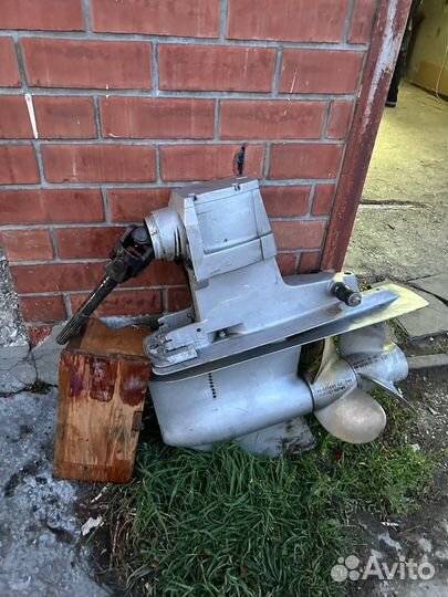 Поворотная колонка MerCruiser Bravo 3