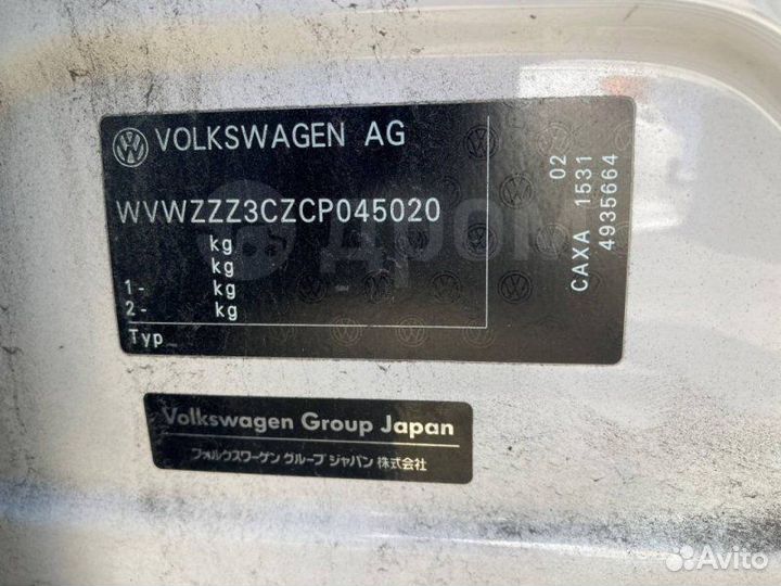 Стекло двери заднее Volkswagen Passat 362 ccza