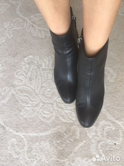 Ботинки р. 37,5