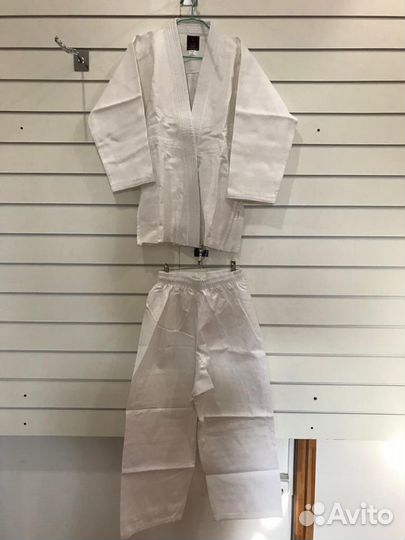 Кимоно для дзюдо, борьбы