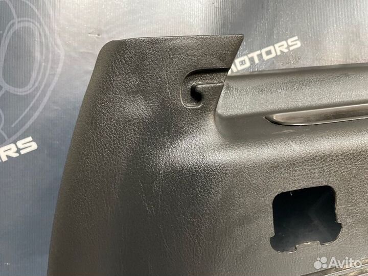 Обшивка багажника левая Ford Explorer U251 4.6L 3V