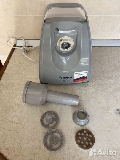 Мясорубка электрическая Bosch MFW45020/01