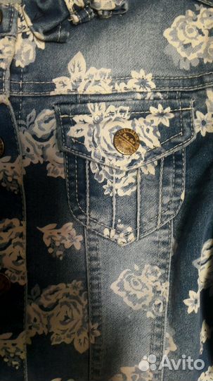 Куртка джинсовая