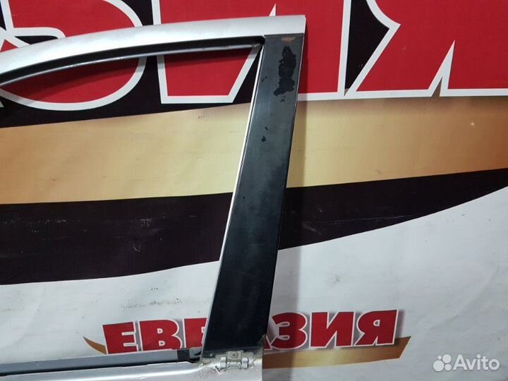 Дверь боковая передняя левая Mercedes-Benz C-Class