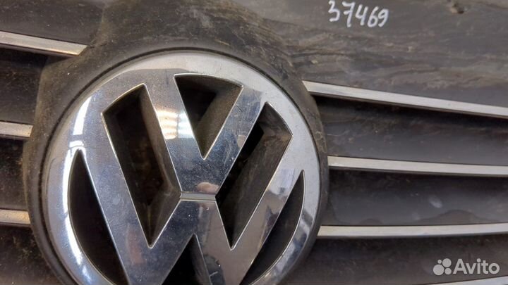 Решетка радиатора Volkswagen Passat 5, 2001
