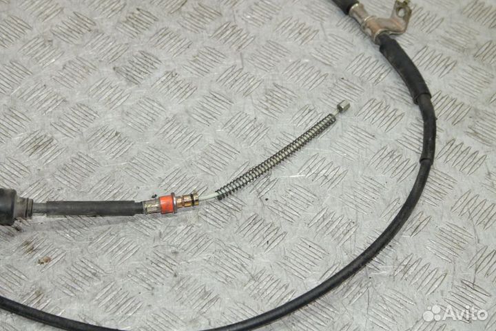 Трос ручника левый Mitsubishi Airtrek CU2W