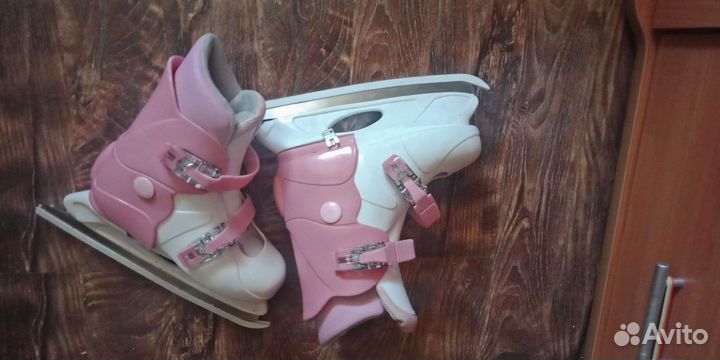 Коньки фигурные