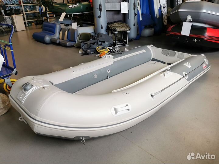 Лодка для рыбалки
