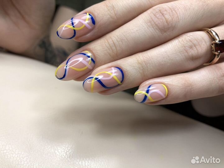 Мастер маникюра