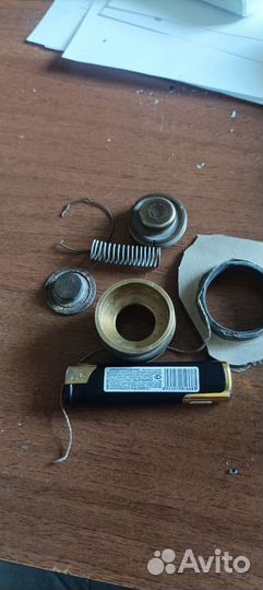 Клапана для рез лодки, избыточного давления