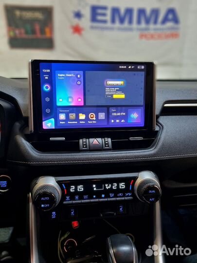 Штатная магнитола teyes