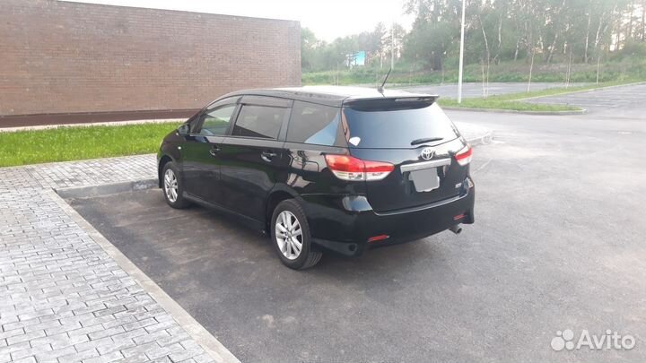 Toyota Wish 1.8 CVT, 2010, 152 000 км