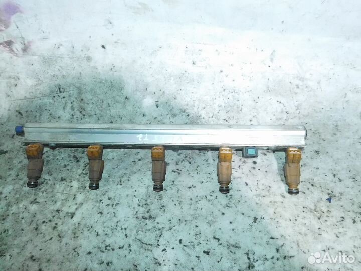 Форсунка топливная вольво 2 5 i 5254т2