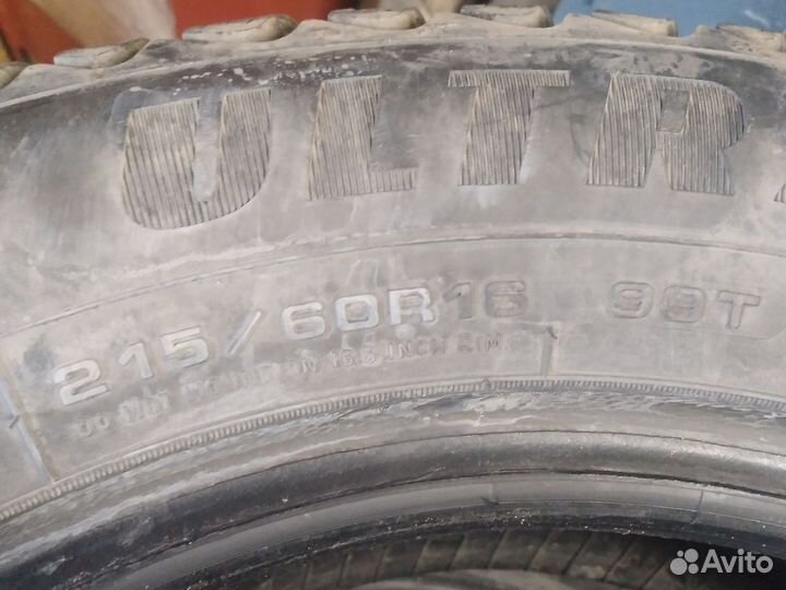 Goodyear Ultragrip Ice Arctic 215/60 R16 99T