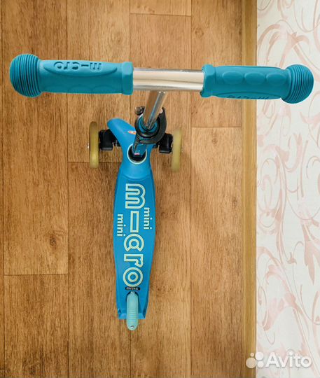 Самокат детский трехколесный Micro Mini Deluxe