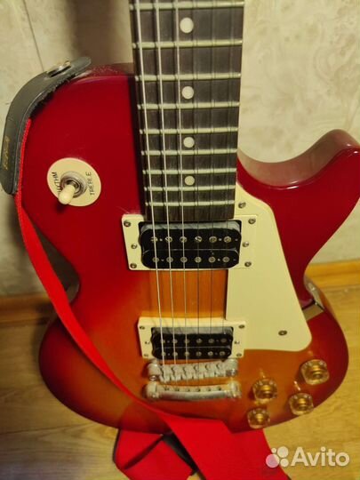 Epiphone Les Paul-100 с комбиком Force DC-15