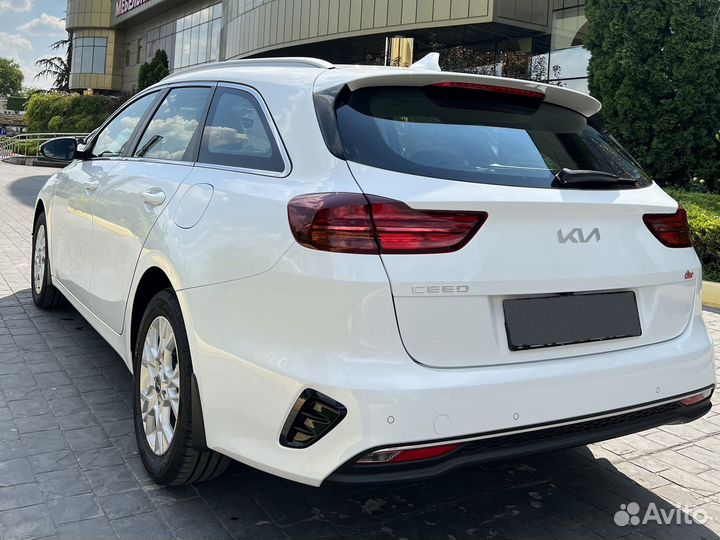 Kia Ceed 1.6 AT, 2023, 2 200 км