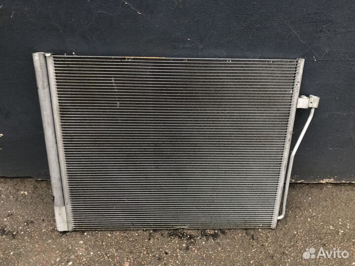 Радиатор кондиционера BMW 7 F01 F02 08-12