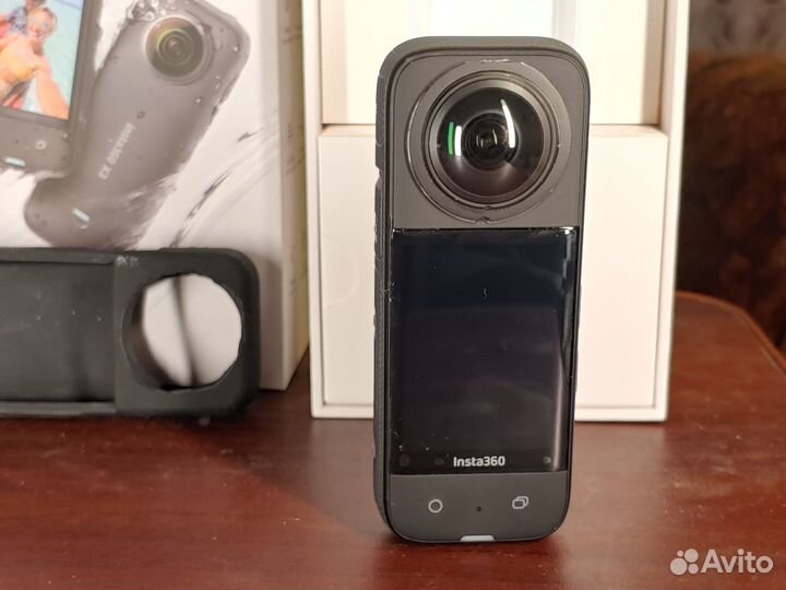 Экшн-камера Insta 360 x3 5.7к 360 VR + защита