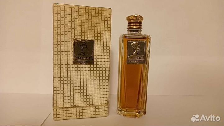 Papillon/Femme chick/Cairo /Gi gi/Favori/Fairy