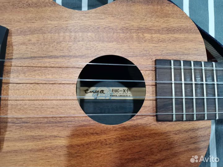 Укулеле enya EUC-X1 гавайская гитара
