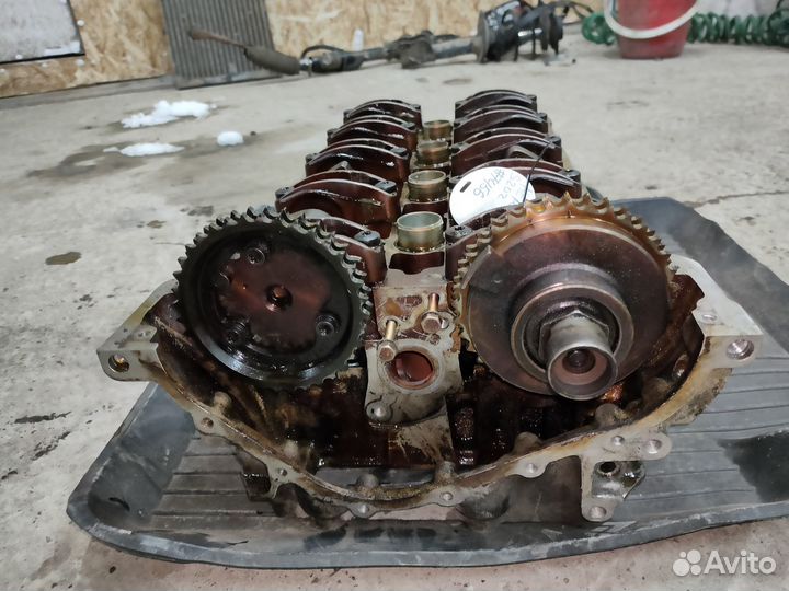 Головка блока Mercedes-Benz W202 2.3 compressor