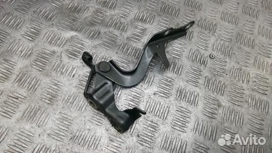 Петля капота toyota corolla verso 2 (HBR15D502)