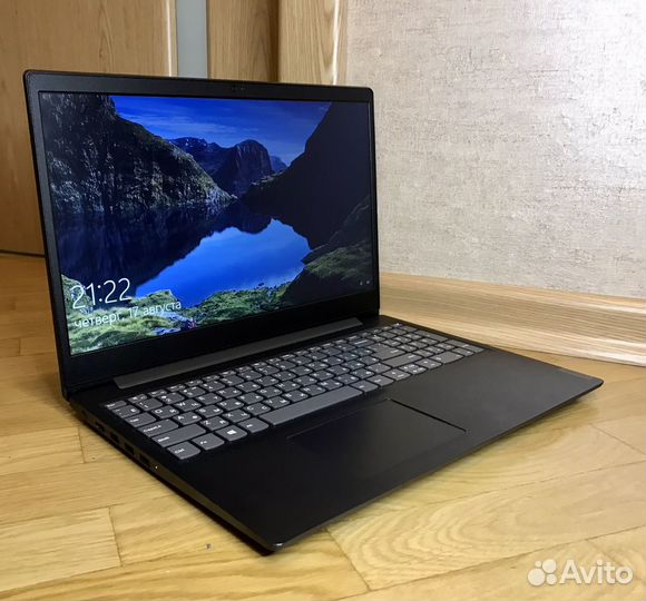 Lenovo S145 Pentium Gold/8 gb