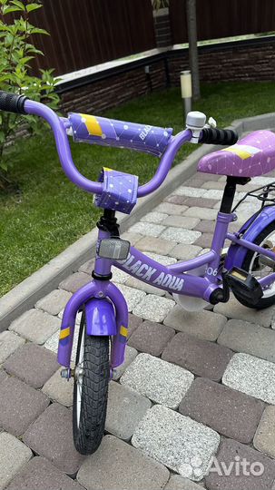 Детский велосипед четырехколесный