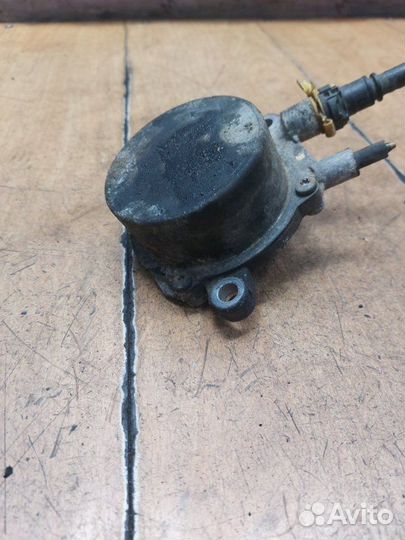 Вакуумный насос Opel Zafira B A17DTR