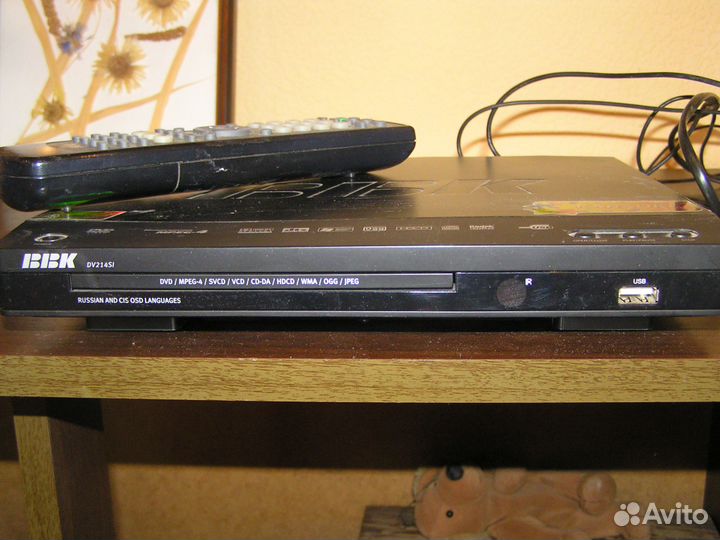 Dvd player BBK DV214SI с usb и функ караоке