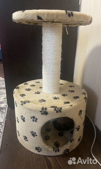 Домик для кошки с когтеточкой