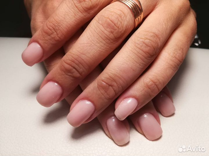 Маникюр, педекюр, гель лак