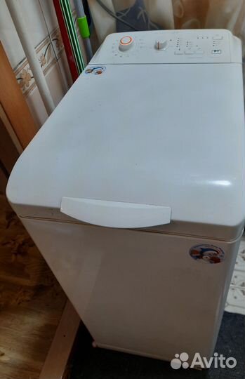 Стиральная машина с вертикальной загрузкой