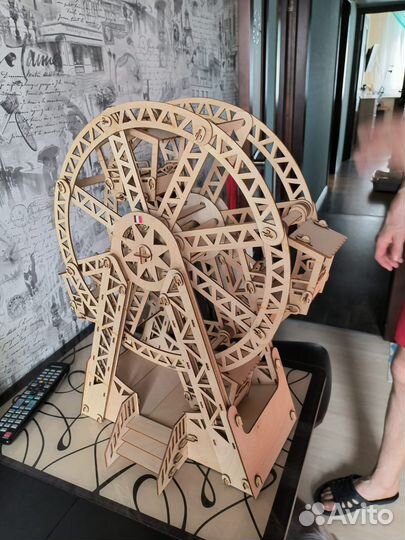 Сборная модель колесо обозрения деревянная