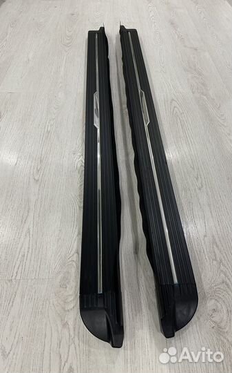 Пороги на Geely Monjaro 2018+