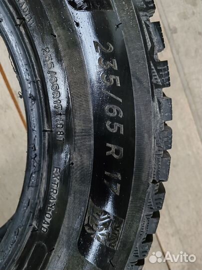 Michelin X-Ice North 4 235/65 R17