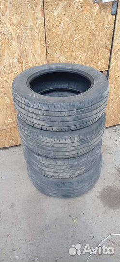 Pirelli Cinturato P1 20.5/60 R16