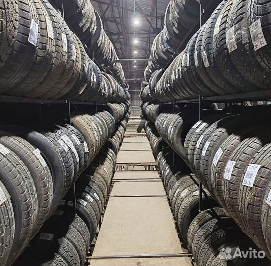 Bridgestone Blizzak VRX 225/40 R18 84M