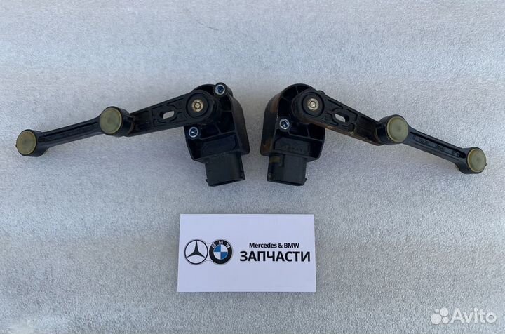 Датчик уровня наклона кузова Mercedes A0045429918