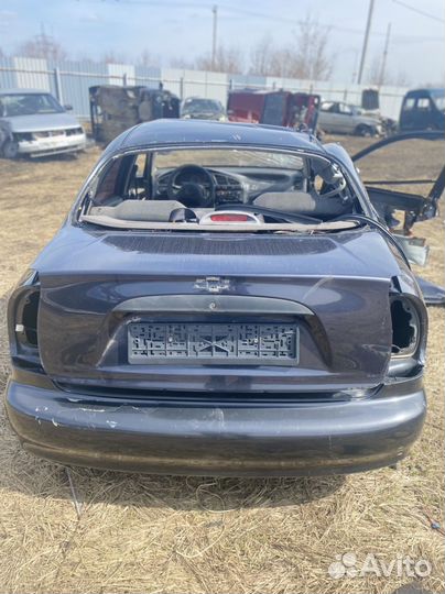 Крышка багажника на chevrolet lanos